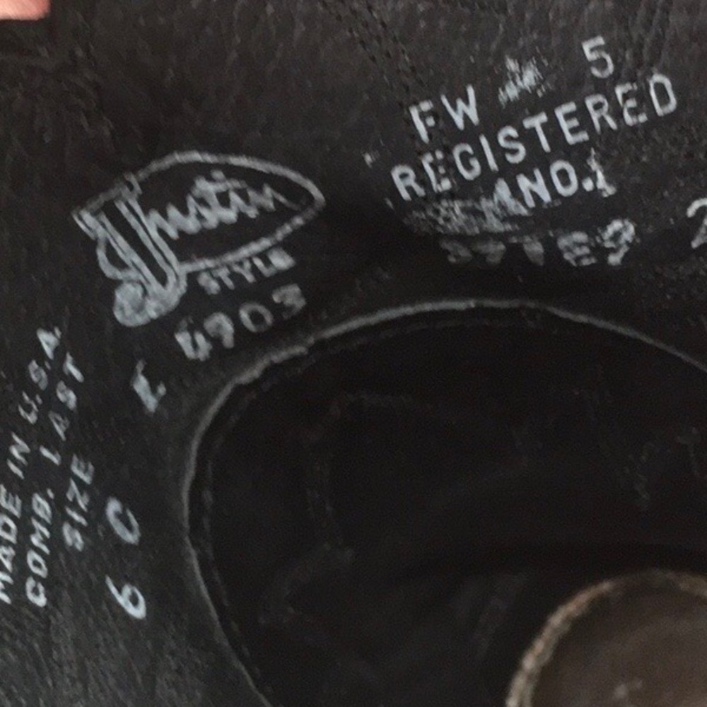 Justin Boots Black Leather Western Heeled Cowboy Boots - Picture 7 of 9